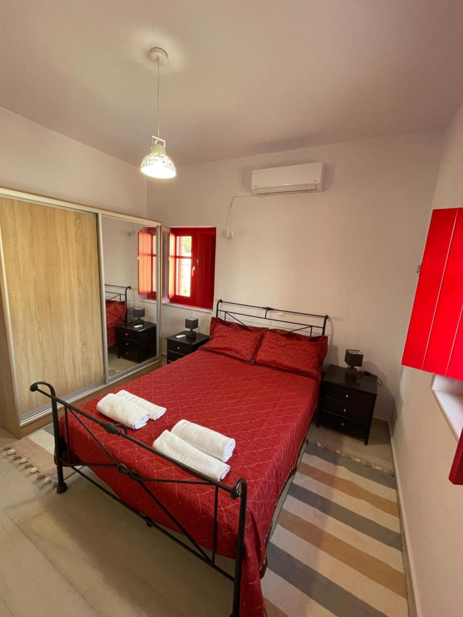 Sugar Stone House 2 Apartment Pyrgos Dirou Luaran gambar